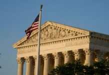 Влада США просить Верховний суд обмежити блокування заборони Трампа на громадянство за народженням