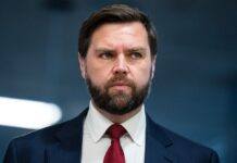 Венс прокоментував службу брата в Україні та його критику на свою адресу