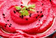 Грецька класика з українським акцентом: пікантний буряковий соус який вам сподобається