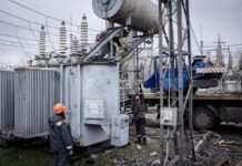 РФ вдарила по енергооб’єкту. В частині Одеси введені аварійні відключення світла