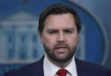 Україна має сісти за стіл переговорів і почати діалог з Трампом, – Венс