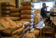 Уряд Японії йде на надзвичайні заходи через дефіцит рису: такого в країні ще не було