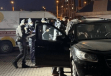 У Дніпрі 41-річний чоловік вбив знайомого сокирою через “боргові зобов’язання”: потерпілий намагався дістатися лікарні, але помер на АЗС