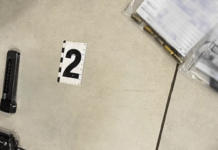 Затягнули в авто й погрожували вбити: брати з Дніпра вимагали в чоловіка $68 000 неіснуючого боргу