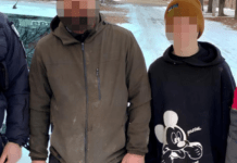 Розкрадали зруйнований заклад освіти: на Дніпропетровщині затримали мародерів