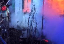 На Дніпропетровщині в палаючому будинку загинули дві людини