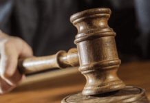 Пропонували неіснуючі послуги: у Кам’янському судитимуть двох шахраїв