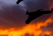 Ворог атакував Дніпро безпілотниками: у місті виникли декілька масштабних пожеж