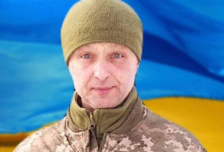 У Камʼянському провели в останню путь солдата Едуарда Кривоноса