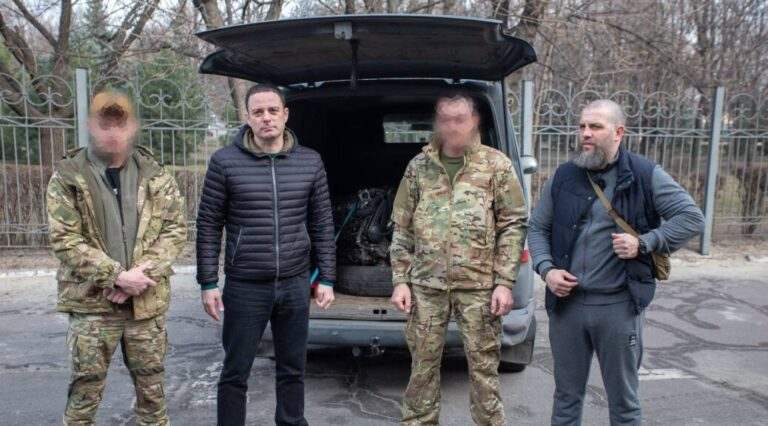 Камʼянське надало допомогу у виконанні капремонту двигуна евакуаційного транспорту