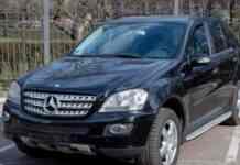 Камʼянське передало автівку нашим захисникам на передовій