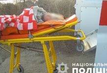Мало не замерзла у власній оселі: у Нікопольському районі поліцейський офіцер громади допоміг безпорадній жінці