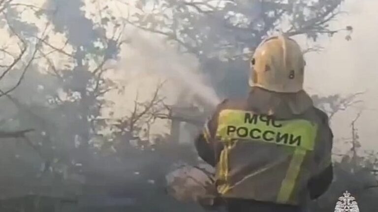 Росія: в Сибіру тривають масштабні пожежі через ураган