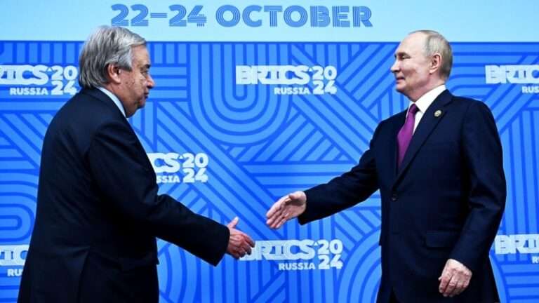 За графіті «Путін – війна і злидні» у РФ засудили 15-річного хлопця