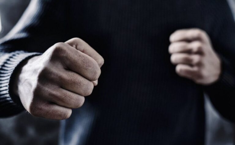 У Кривому Розі за нанесення  тяжких тілесних ушкоджень затримано 51-річного нападника