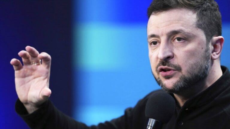 Зеленський у відповідь на заяву Путіна про перемир’я: «у нашому небі зафіксовані російські дрони»