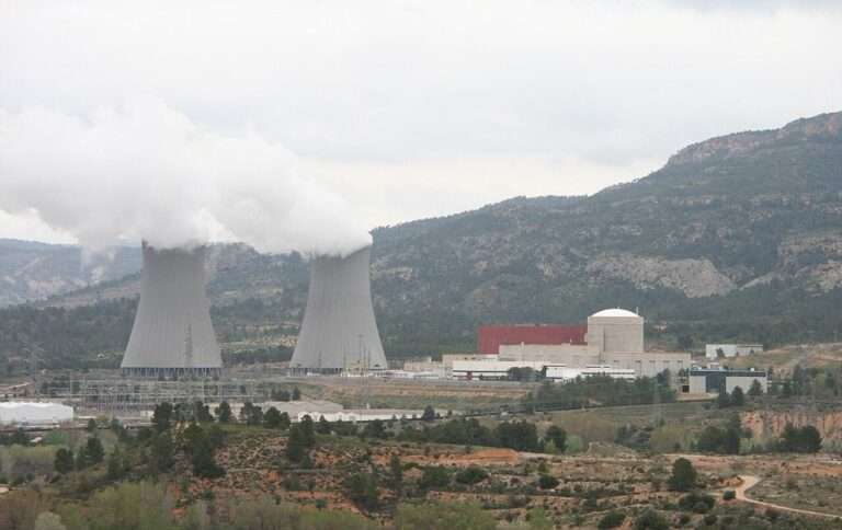 Блекаут в Іспанії вплинув на роботу АЕС: чи є загроза