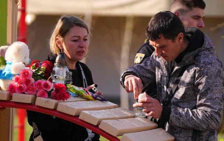 Кривий Ріг після обстрілу: як виглядає місце ракетного удару (фото, відео)