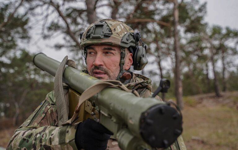 Під ударом Харків і Дніпро: Росія випустила за ніч понад сотню дронів