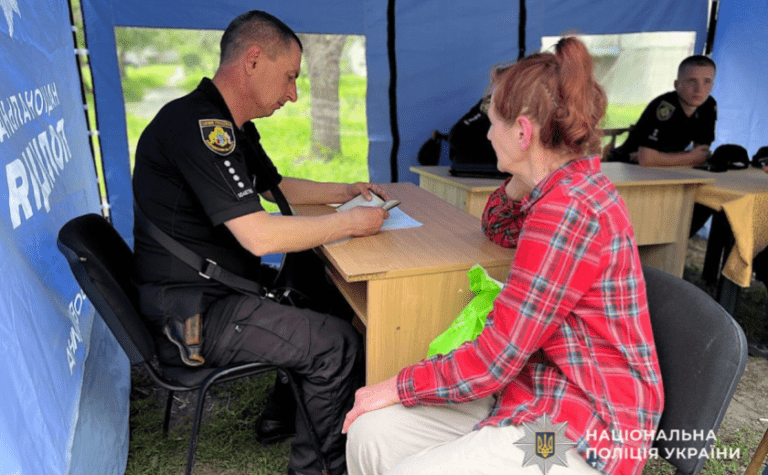 У Павлограді триває фіксація наслідків ворожої атаки