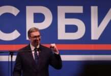 У столиці Сербії відбувся мітинг на підтримку Вучича