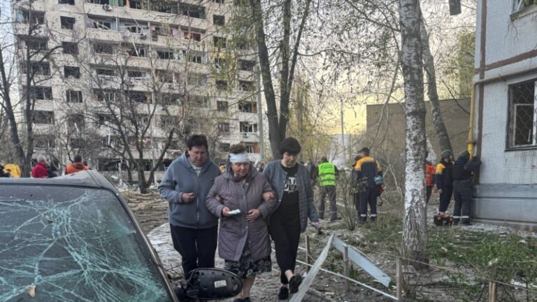 Удар РФ по Харкову: підрив ракети був у повітрі для більшого ураження – прокуратура