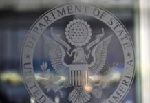 Politico: адміністрація Трампа розглядає скорочення бюджету Держдепу вдвічі