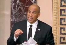 США: сенатор Букер побив рекорд, виступаючи в Сенаті понад 25 годин