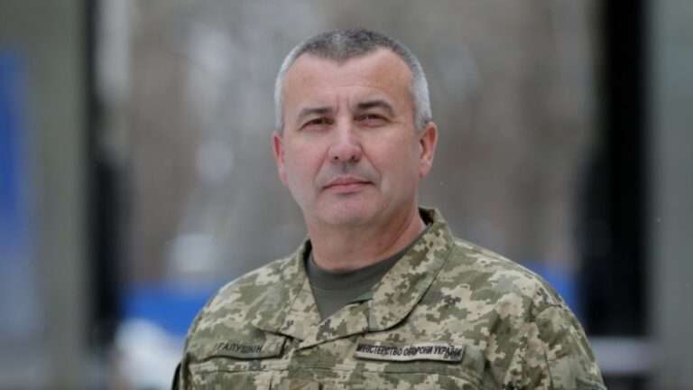 Апеляційний суд залишив під вартою екскомандувача ОТУ «Харків» Галушкіна