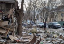 ОВА: Росія атакувала «Шахедами» Миколаїв, виникла пожежа у двох будинках