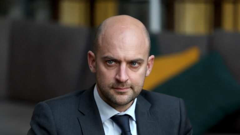 Франція звинуватила військову розвідку Росії в кібератаках