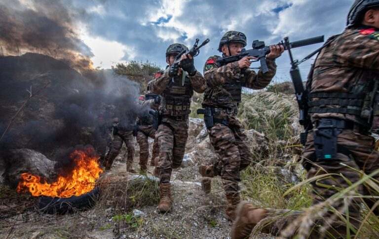 Китай розпочав нові військові навчання навколо Тайваню: що відомо