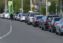 У Києві обмежили рух на кількох ділянках доріг до 30 червня: куди водіям краще не їхати