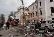 Вночі сили РФ обстріляли село на Сумщині, постраждала 85-річна жінка – поліція