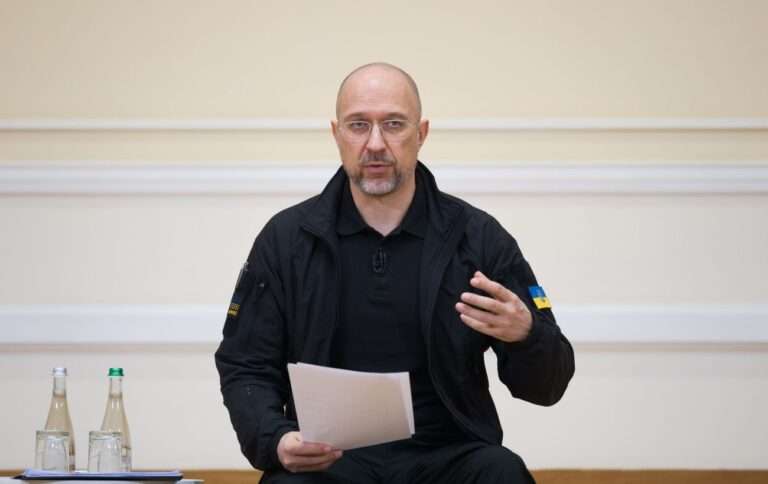 Стало відомо, хто поїде до Вашингтона готувати фінальний варіант угоди про ресурси України