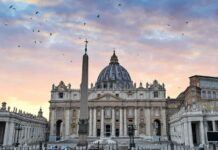 Не все залежить від Папи. Експерт пояснив позицію Ватикану щодо війни в Україні