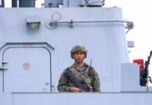 Війська Китаю тренуються блокувати Тайвань і завдавати точних ударів