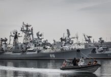 Росія тримає у Чорному морі носій “Калібрів”: який можливий залп ракет