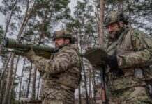 Після “великоднього перемир’я” Росія атакувала Україну ракетами та 96 дронами