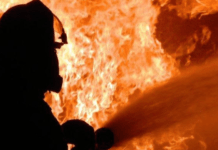 На Дніпропетровщині двоє людей травмувалися під час пожежі в гаражі