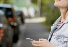 Чи передбачене покарання за прослуховування російської музики на вулиці: пояснення юриста