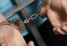 У Дніпрі затримали 43-річного чоловіка за серію злочинів