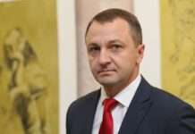 Українські ГО засудили спроби послабити інституцію мовного омбудсмена