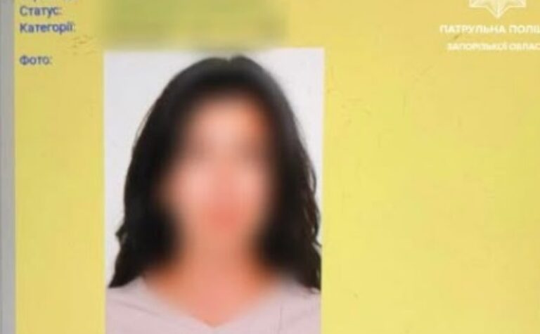 Запорізькі патрульні продовжують виявляти керманичів, які використовують підроблені документи