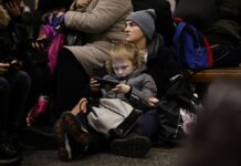 У Києві та низці областей оголосили тривогу: зафіксовано дрони