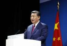 Сі Цзіньпін закликав ЄС об’єднатися проти Трампа в тарифній війні