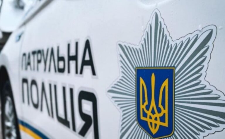 У Кривому Розі під час зупинки чоловік чинив опір поліцейським