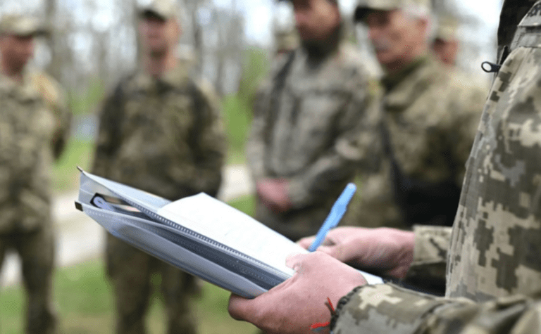 Працівників ТЦК без бойового досвіду відправлятимуть на фронт: заява Генштабу