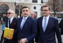 На повторних виборах президента в Румунії перемагає Джордже Сіміон: підраховано понад  90% голосів