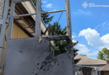 Нікополь: ворог прицільно вдарив по підрозділу ДСНС